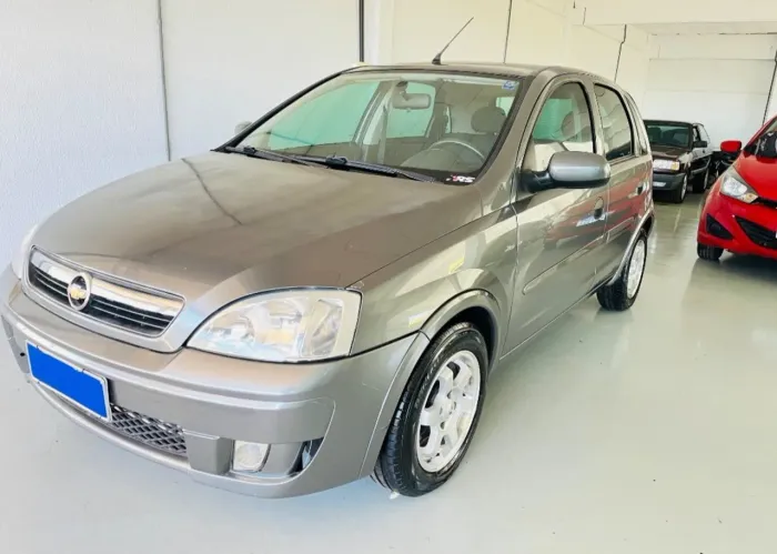 CORSA 2012