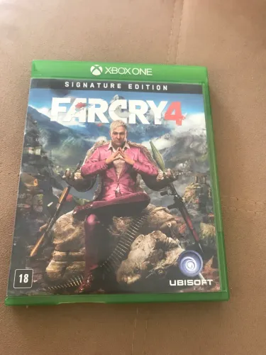 Vendo far cry 4 com detalhes na capa mais a mídia funciona normalmente