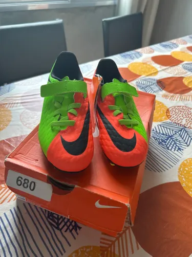 Chuteira Infantil Nike HypervenomX Phade III - Tamanho [33]
