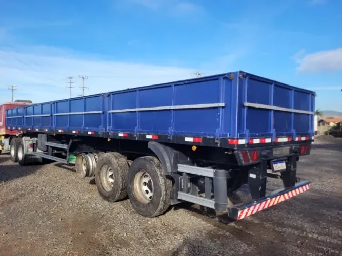 Carreta LS com Pino Container (Cod.: 947)