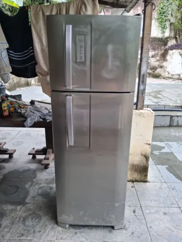 Geladeira Electrolux frost free