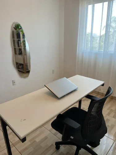 Mesa escritório 130x60x81cm