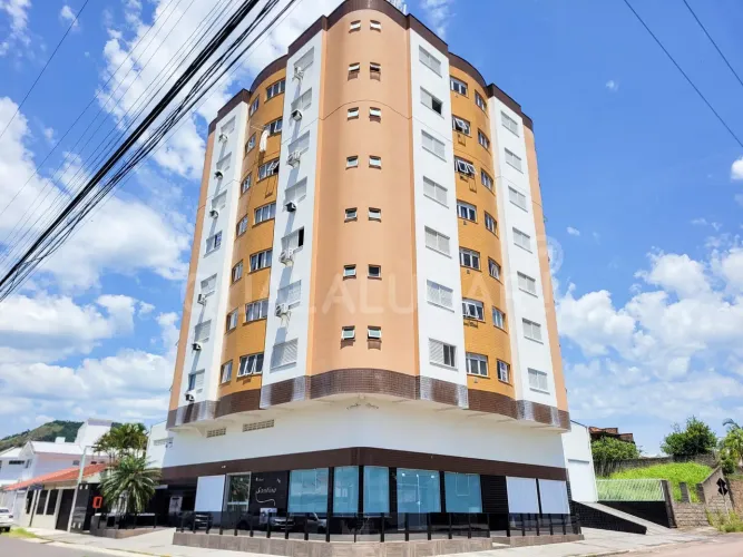 Apartamento semimobiliado perto da Unisul, Dehon, Tubarão SC