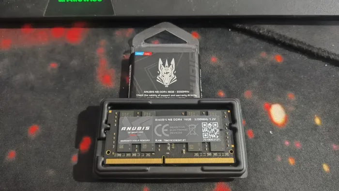Memória RAM DDR4 Anúbis 16GB 3200 MHz