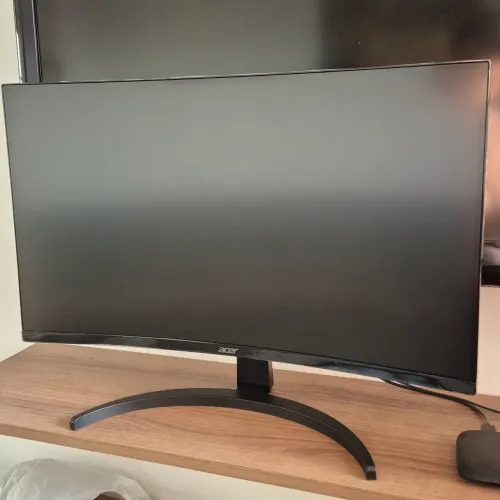 Monitor Gamer Curvo Acer 27" 165Hz Full HD Preto ED273 - Excelente Estado