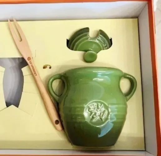 Pote Para Azeitona Verde Sálvia Ramos de Oliveira Le Creuset