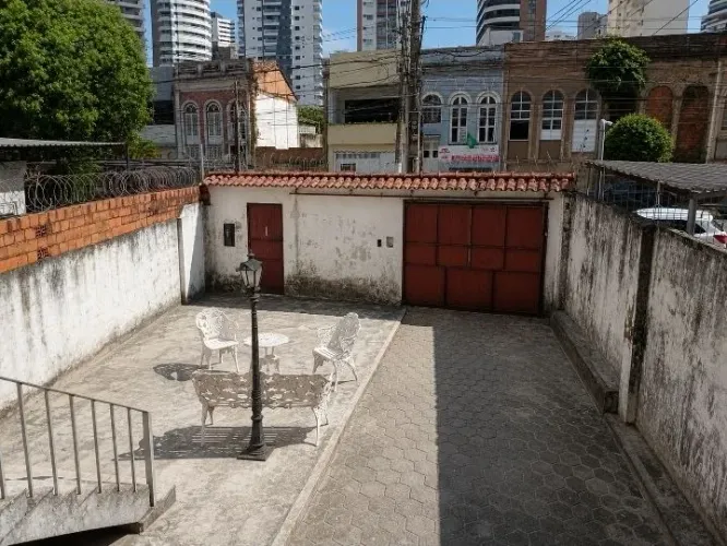 Casa Comercial Independente para Aluguel em Batista Campos - 112 m² | R$ 7.000