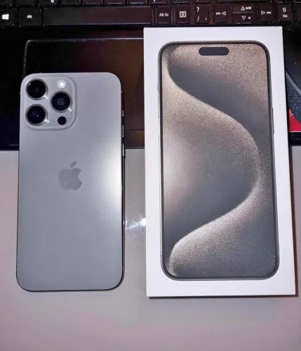 iPhone 15 pro max 512GB