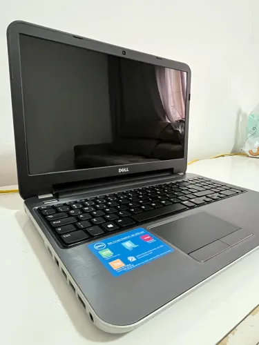 Notebook Dell Inspiron 15R 5537 - A10