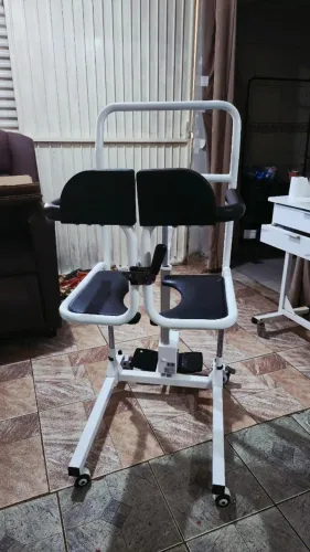 CADEIRA DE TRANSFERÊNCIA ELÉTRICA DELLAMED D80 - APENAS 4 MESES DE USO - SEMINOVA
