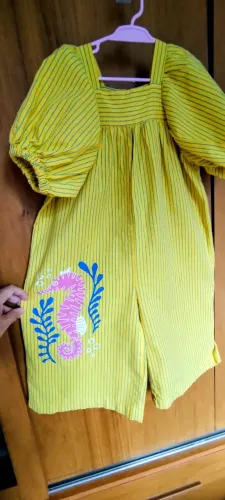 Roupas de Meninas tamanho 4 anos (LEIA O ANÚNCIO)