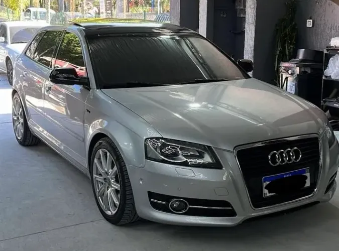 Audi A3 Sportback 2.0 16V TFSI S-tronic 2011