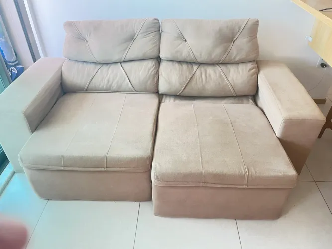 Sofá retrátil
