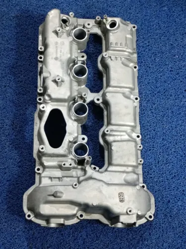 Tampa válvulas lado esquerdo 5-8 cil motor N63 S63 BMW 550GT F07 X6M E71 X5M E70