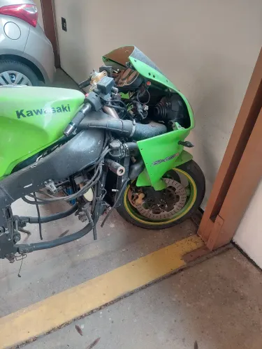 Kawasaki 900