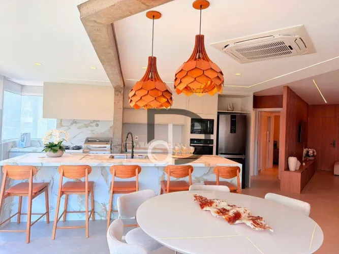 Apartamento mobiliado com 4 dormitórios, varanda gourmet e lazer completo no Módulo 7 da R