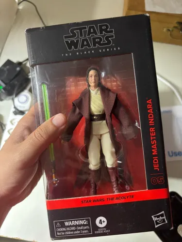 Master indara - star wars black séries (lacrada)