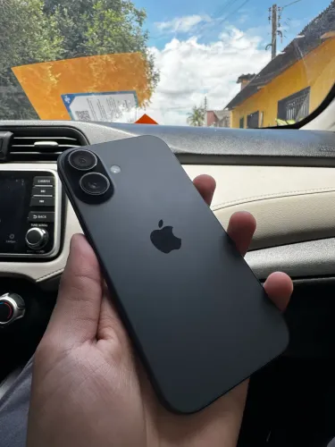 iPhone 16 preto 128 gb