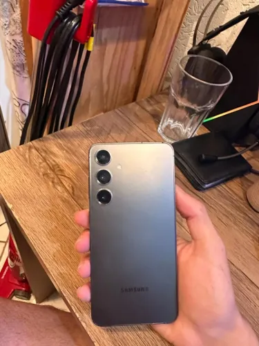 S24+