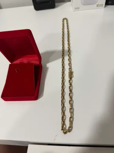 Vende-se, corrente em ouro 18 k / 750. 15 GRAMAS.