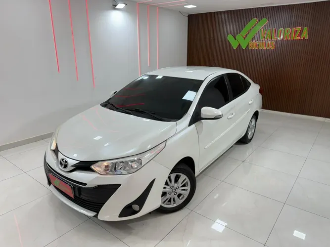 Toyota Yaris XL Sedan 1.5 Flex 16V 4P Aut. 2019