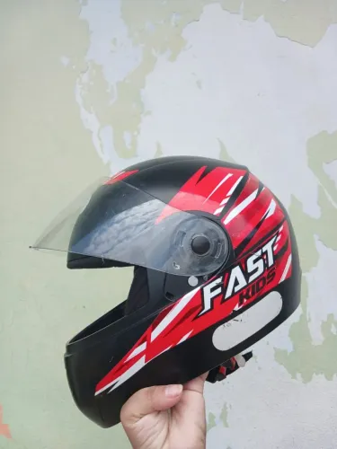 Capacete infantil
