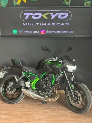KAWASAKI Z650 - APENAS 7.138 KM! - GRUPO TOKYO MOTOS