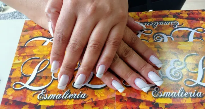 Manicure/pedicure