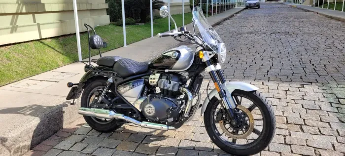 Super Meteor 650 Interestellar Gray