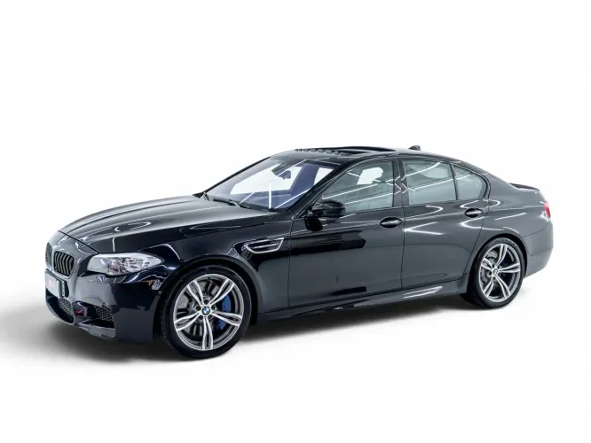 BMW M5 4.4 560cv Bi-turbo Aut. 2013