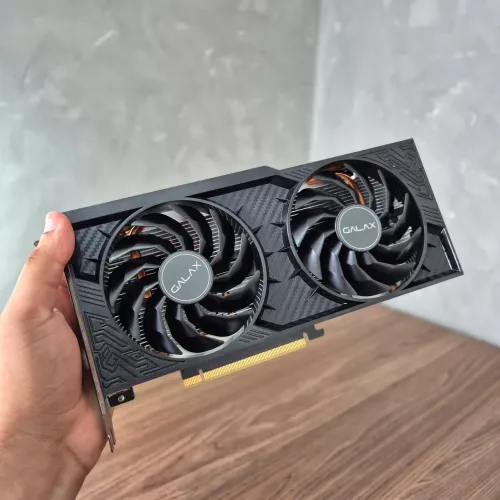 RTX 4060 8GB Galax GDDR6 - Aceito cartão e entrego