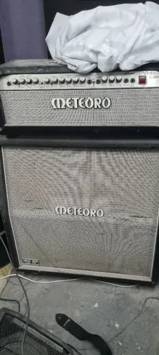 Amplificador Meteoro Wector