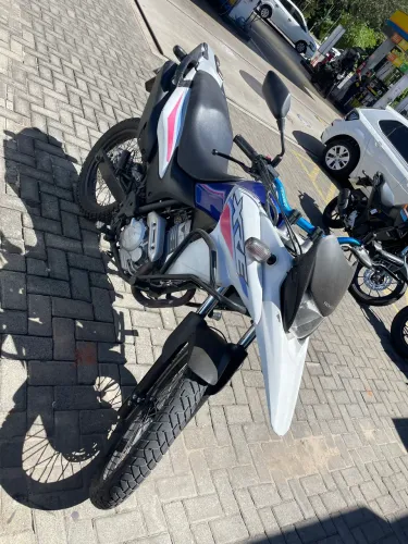 Xre 300