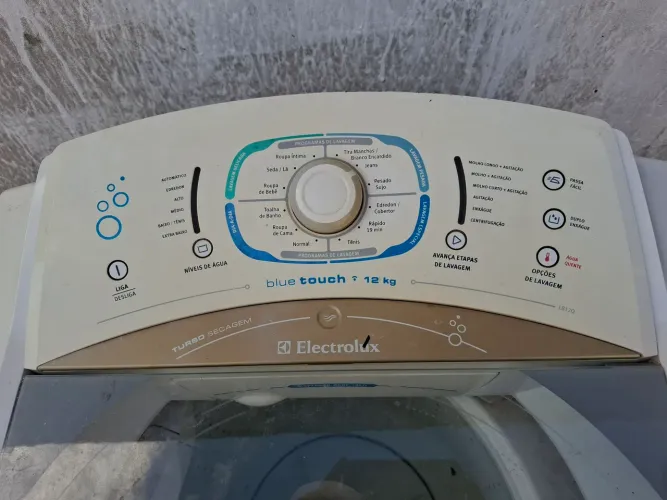 Máquina de lavar roupa
