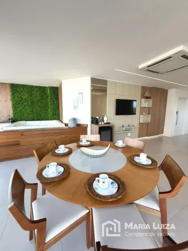 Apartamento Mobiliado Alto Padrão na Praia da Bacutia, 3 suítes e 5 banheiros, com 140 m²,