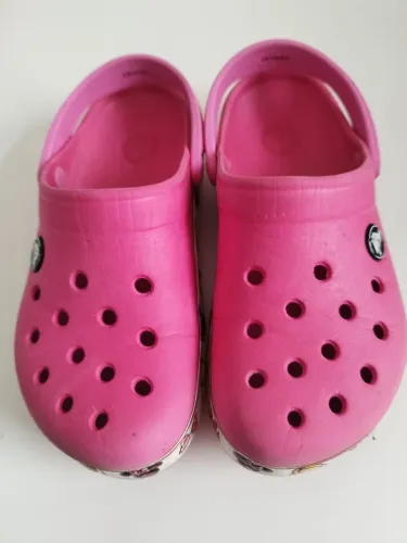 Crocs infantil