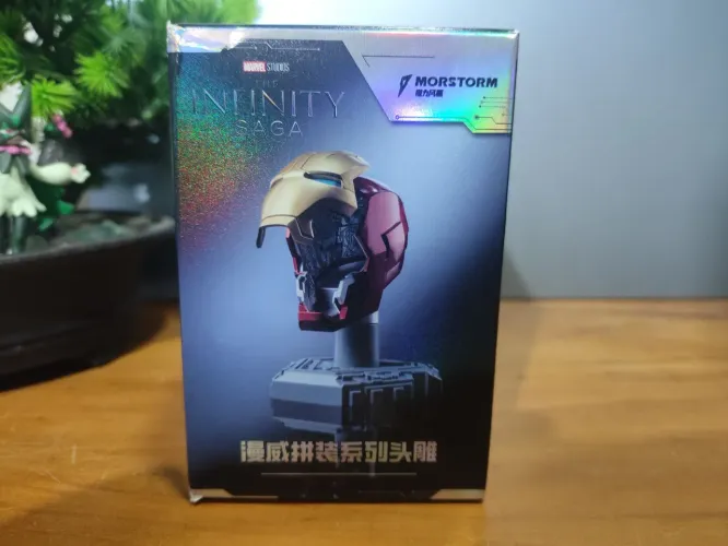 Capacete Iron Man (Model Kit) - 1/6 Original Morstorm