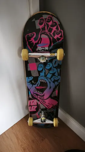 Skate Santa Cruz Completo - Pouquíssimo Uso