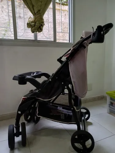 Carrinho de bebê