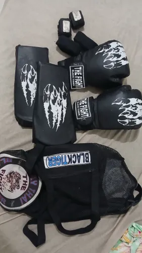 Kit Muay Thai Black Tiger