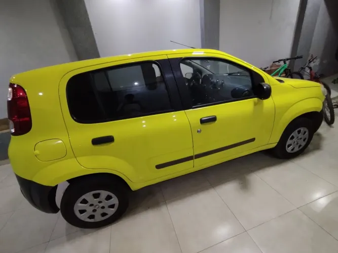 Fiat Uno Vivace/rua 1.0 EVO Fire Flex 8V 5P 2012