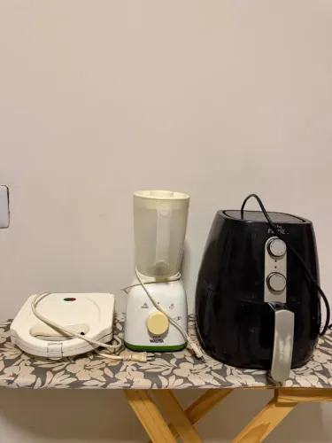 Air fryer, Liquidificador e Sanduicheira