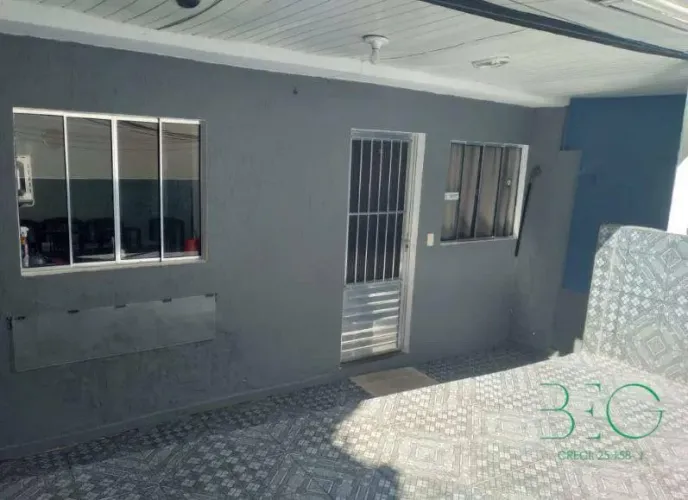 Casa com 4 dormitórios à venda, 96 m² por R$ 220.000 - Jardim das Vertentes - São Paulo/SP
