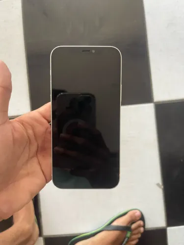 IPHONE 12 