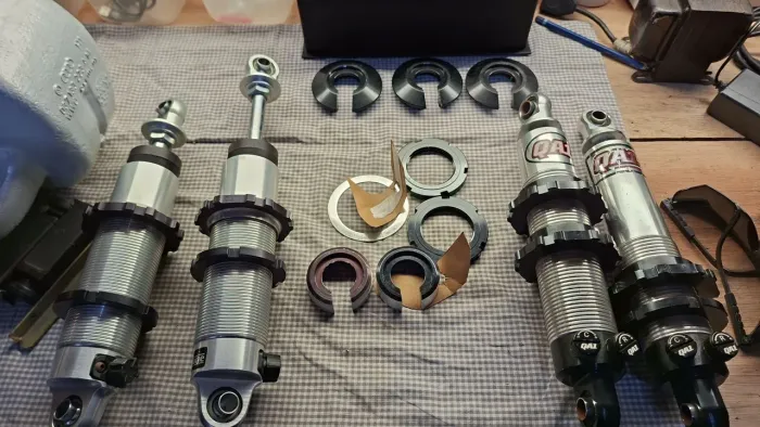 Kit Amortecedores Coilover QA1 Ajustável Compressão E Retorno Alto Desempenho