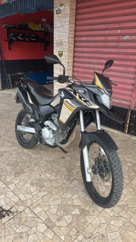 XRE 300 ADV 2023