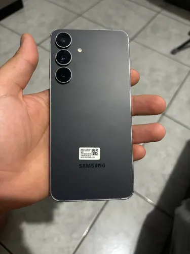 Samsung S25 FE