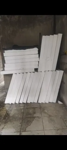 Vendo 26 placas de EPS 1m x 1m x 10cm e 04 formas para fazer blocos de EPS com placas cimt