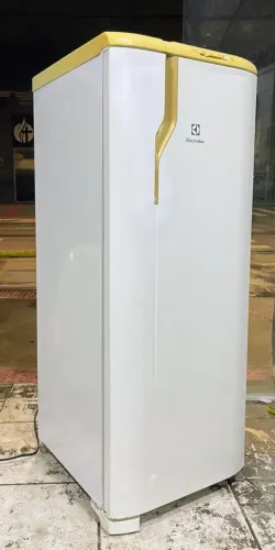 Geladeira Electrolux