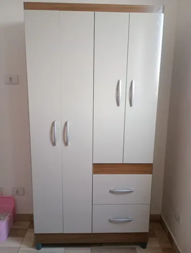 Guarda roupa de Solteiro